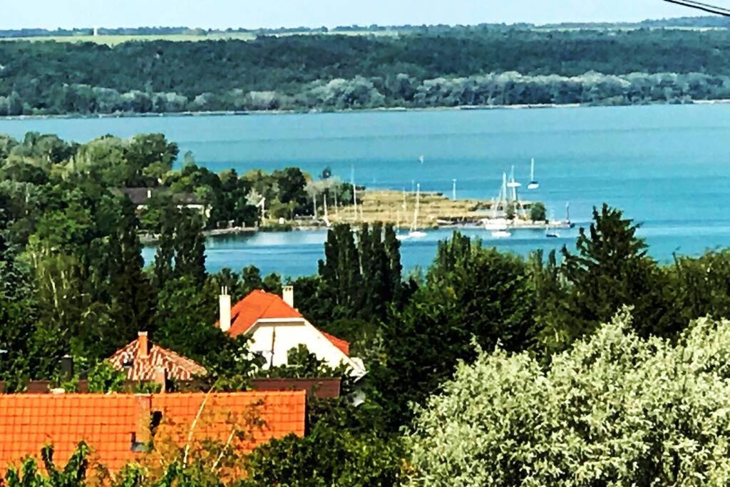 'New' Sunkissed Villa On The Old Hill Balatonalmádi Eksteriør billede